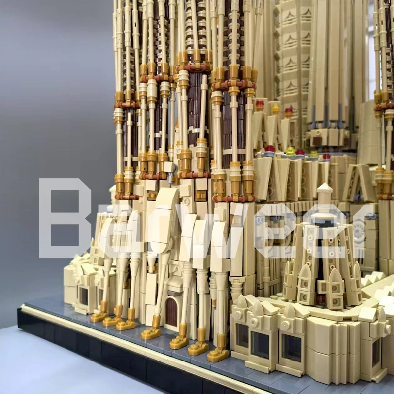 Studio MOC 65795 Sagrada Familia Modular Buildings