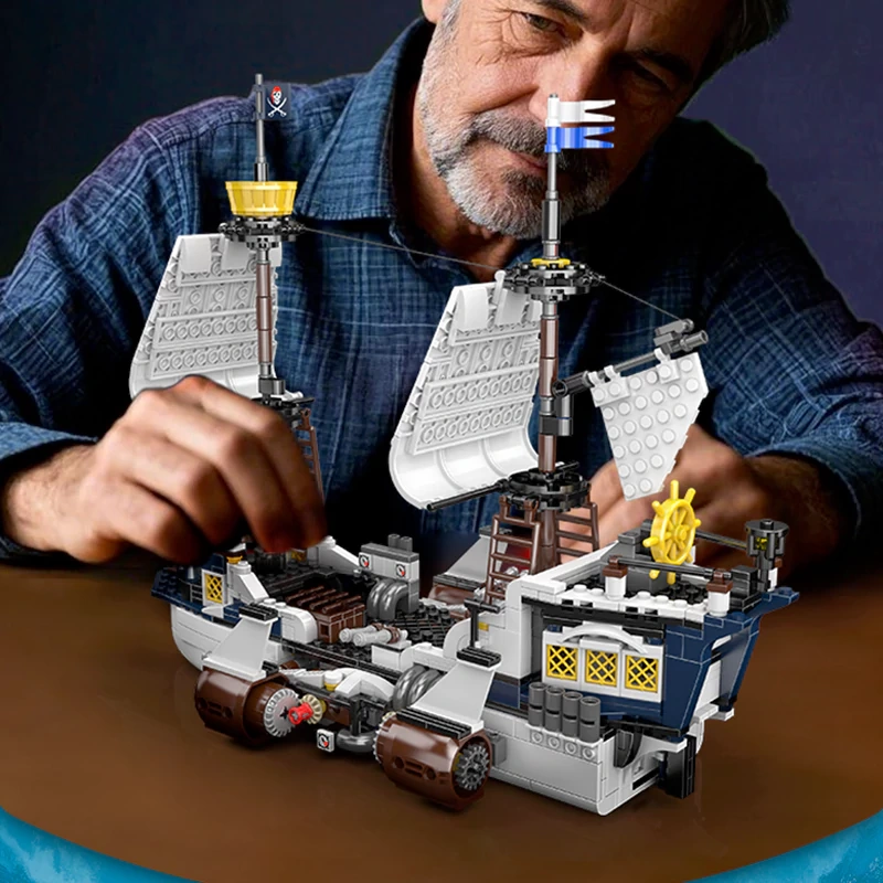 MouldKing 10147 Savior Spaceship Technic
