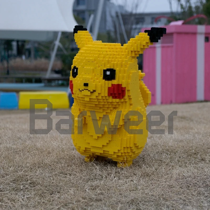 Studio MOC 000002 Pikachu Life size Pokémon