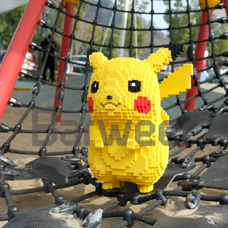 Studio MOC 000002 Pikachu Life size Pokémon