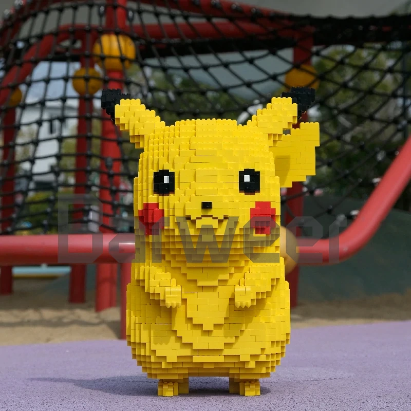 Studio MOC Lifesize Pikachu LEGO Set for Collectors