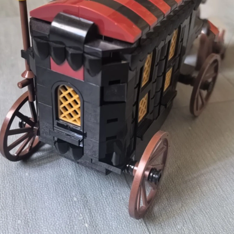 [Deal] Studio MOC 127645 Lion Knights' Carriage