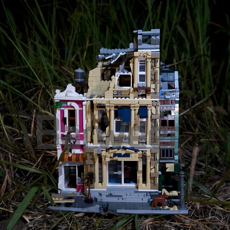 Studio MOC 66832 Apocalypse Police Station Modular Buildings Europe Warehouse Express