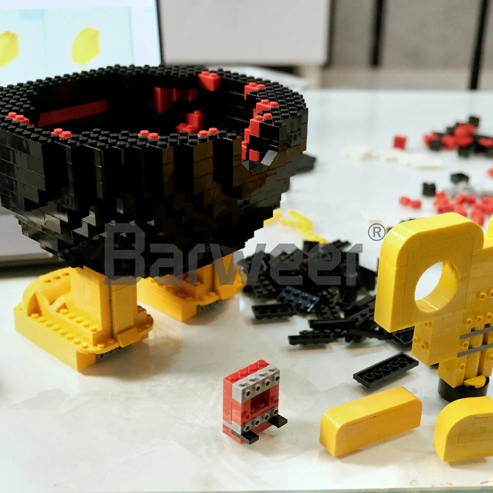 Studio MOC 000009 Black Bomb Figure Movie