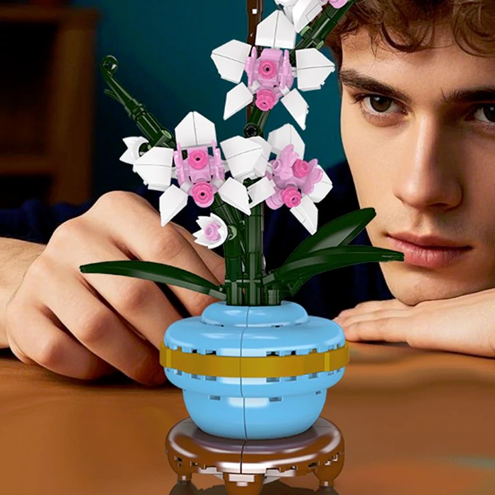 MouldKing 24119 Orchid Creator Expert