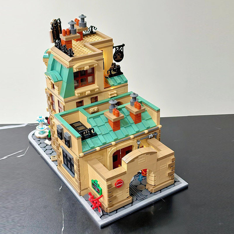 [Deal] XMORK 10212 Ratatouille Gusteau's Parisian Restaurant Modular Buildings