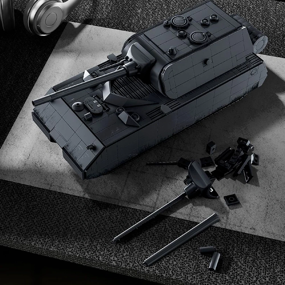12GO 97016 PANZER VIII MAUS Military