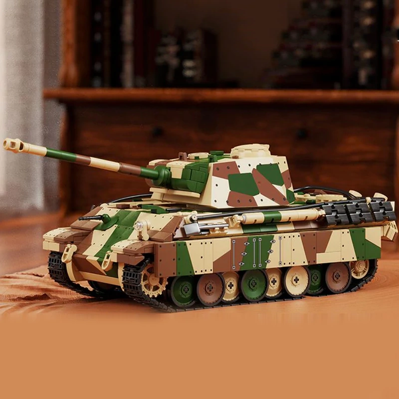 12GO 97002 PANZER MEDIUM G-TYPE TANK Military