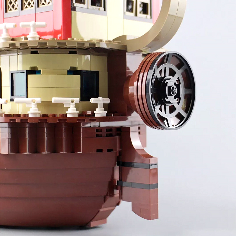 Custom JX6298 One Piece: A Thousand Sunny Pirate Ship Model