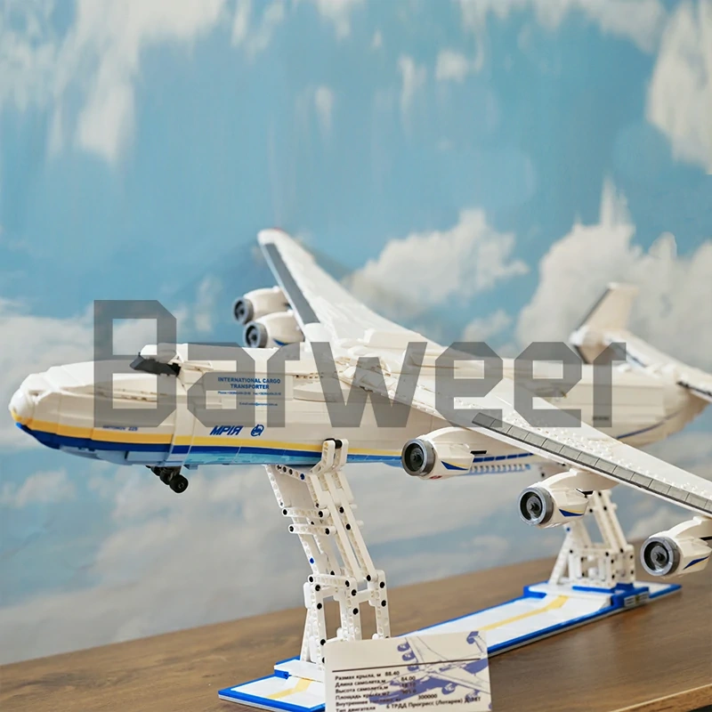 JIESTAR 57014 Antonov An-225 Mriya Airlifter Technic