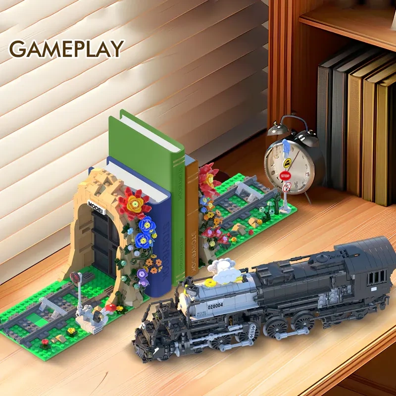 XMORK 028004 TRAIN BOOKEND Booknook Creator Expert