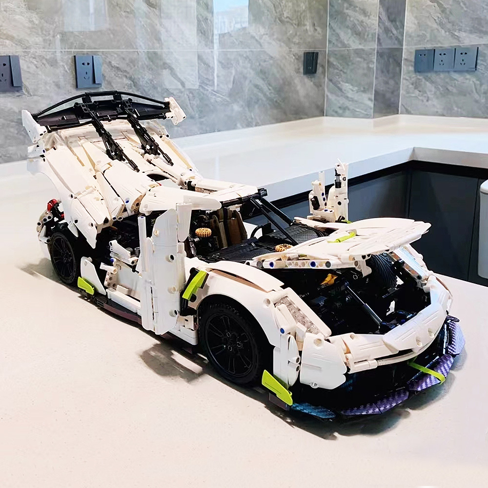 CaDa C61048 Technic Static Version 1:8 Fantasma Sports Car Building Blocks 4346pcs Bricks Toys From China Delivery.