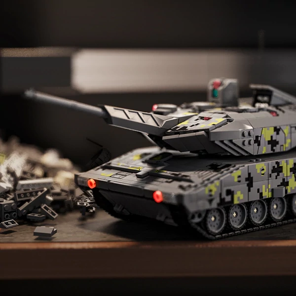 12GO 96001 KF51 Patnther Tank Military