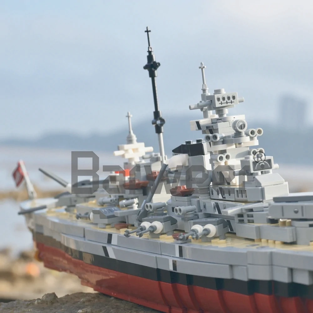 Forange FC4201 Military Bismarck Class Battleship Building Blocks 2081±pcs Bricks from China.