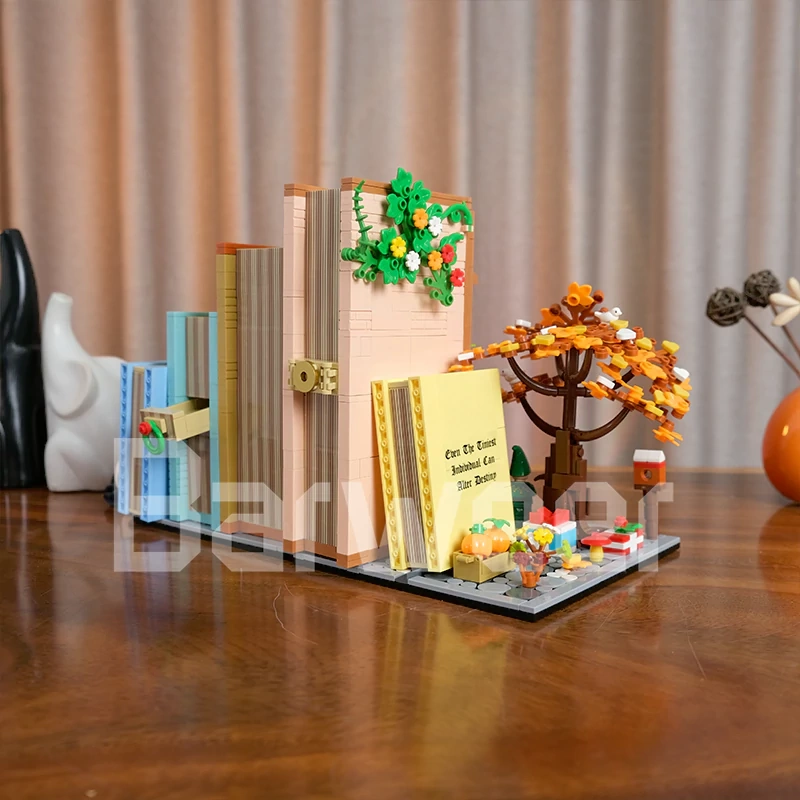 WGC 66009 Magic Bookends Other