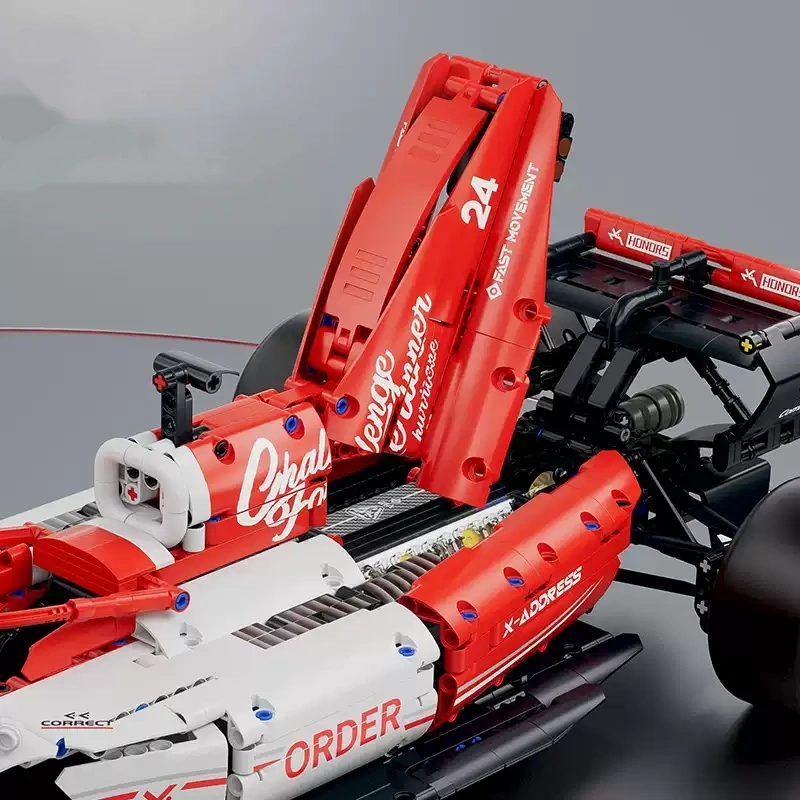 XingyaYoupin 66628 1: 8 Red And White F1 Formula Technic