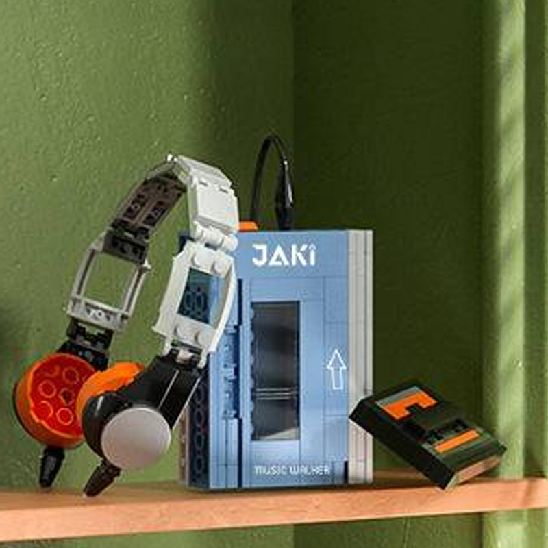 JAKI 8212 Creator 1979S Cassette Music Walker Building Blocks ***pcs Bricks from China.