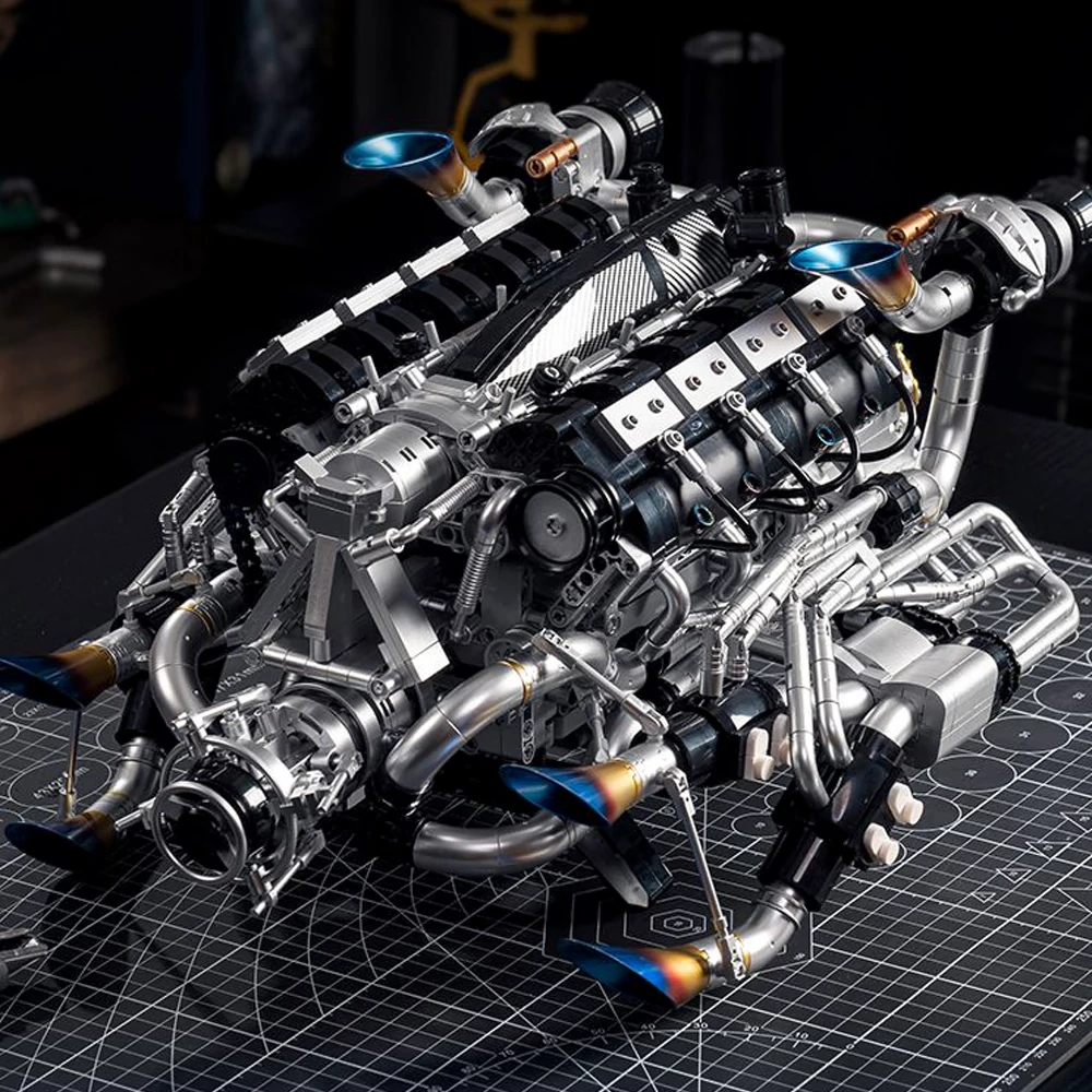 Eikee Y15002 PISTON V8 Engine Technic