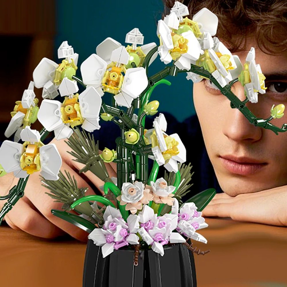 MouldKing 24108 Orchid Creator Expert