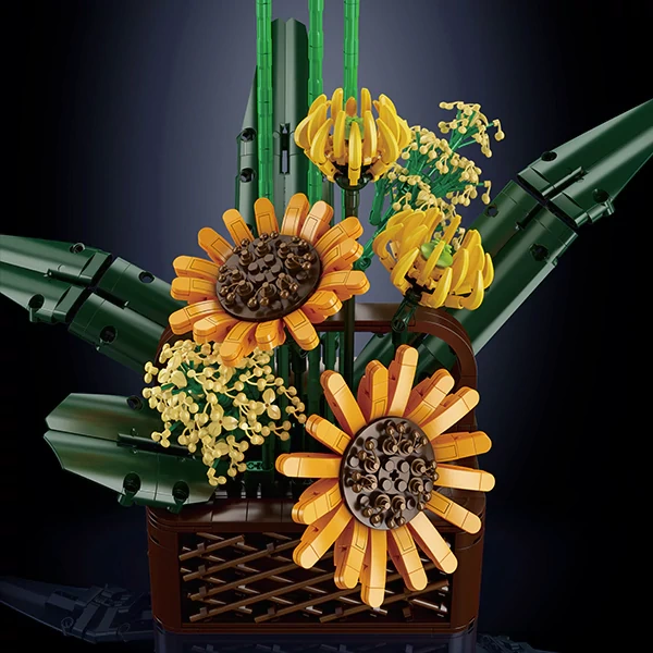 MouldKing 10024S Flower World：Birds Of Paradise Creator Expert