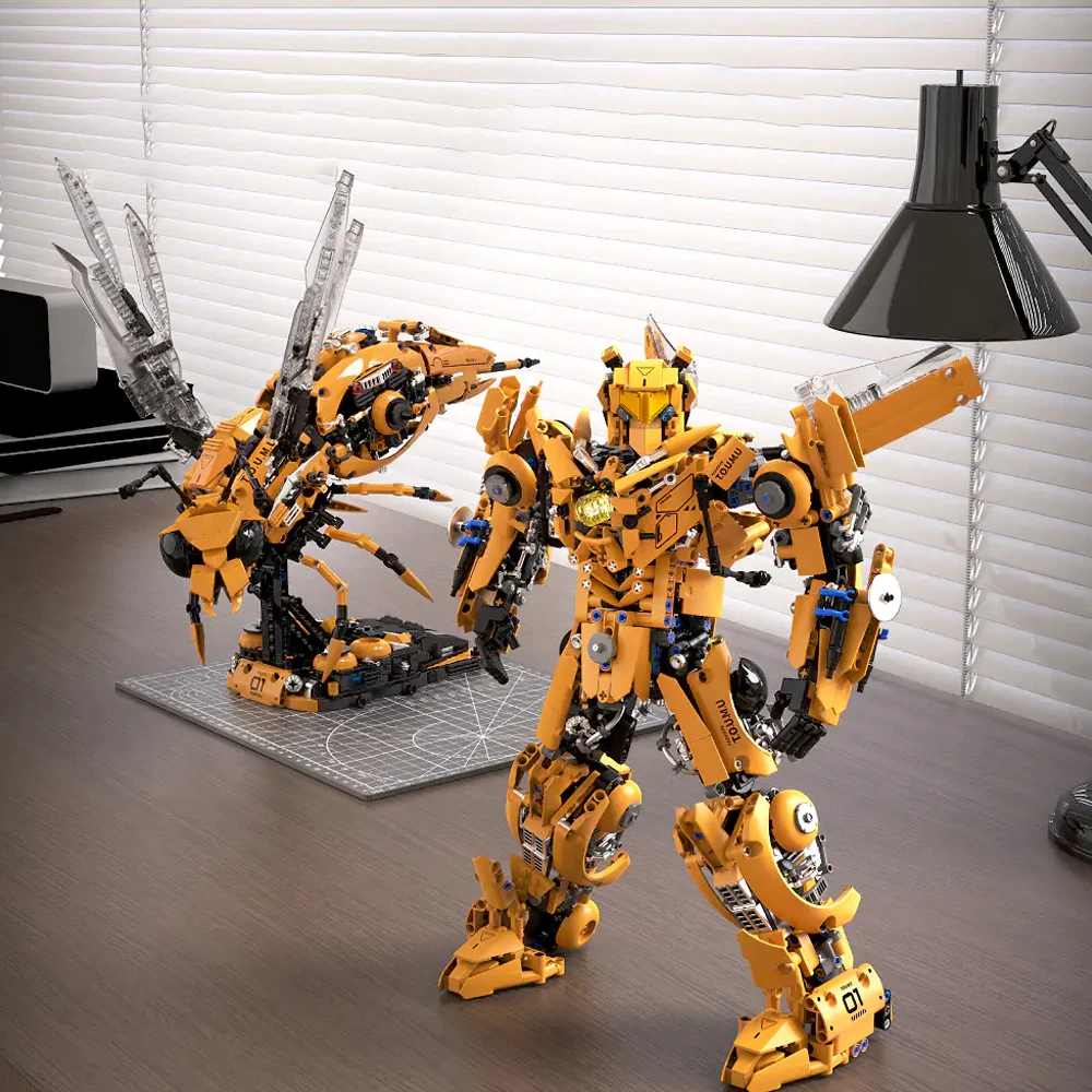 TUOMU T4013 Wasp Robot Transformers Movie