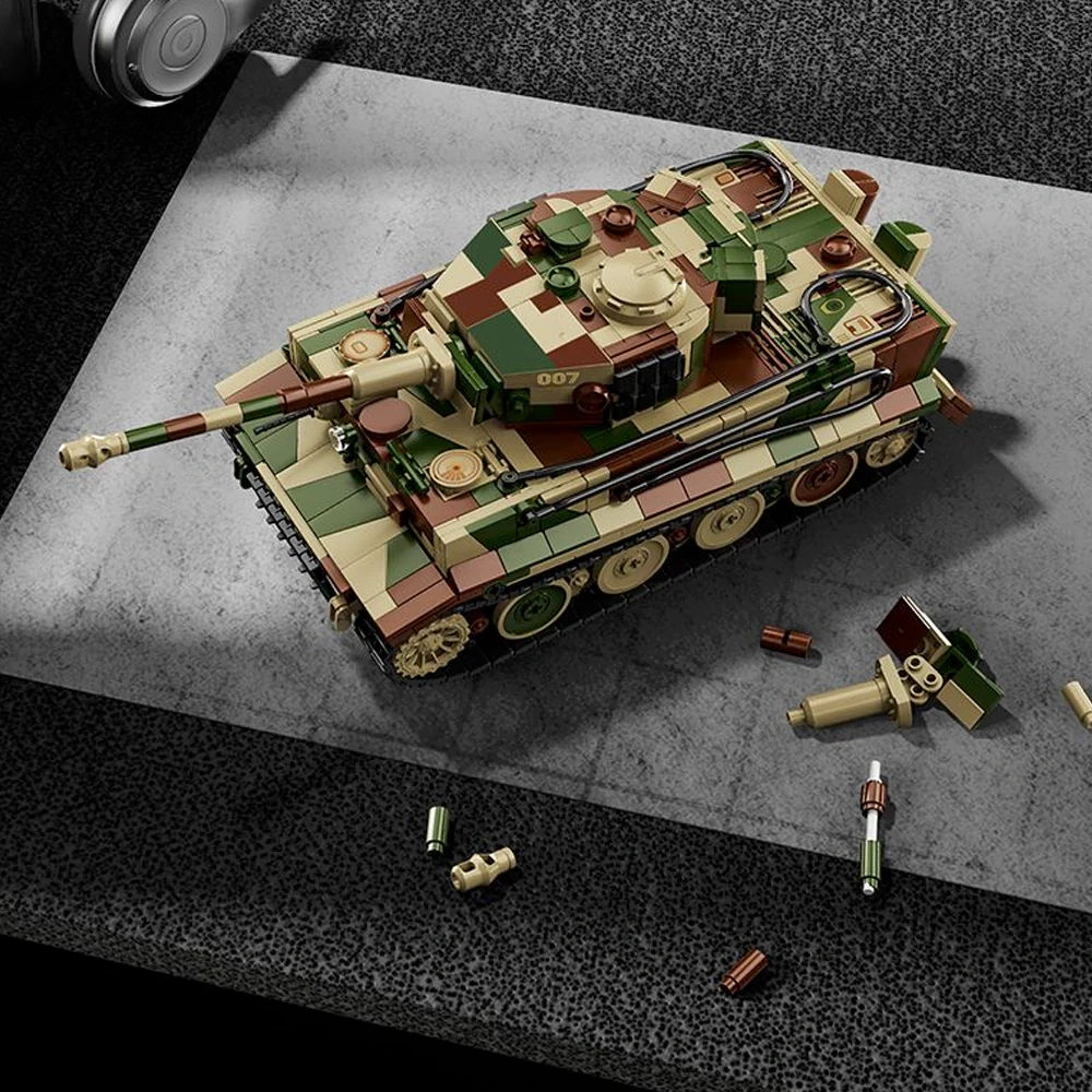 12GO 97013 TIGER TANK 007 Military
