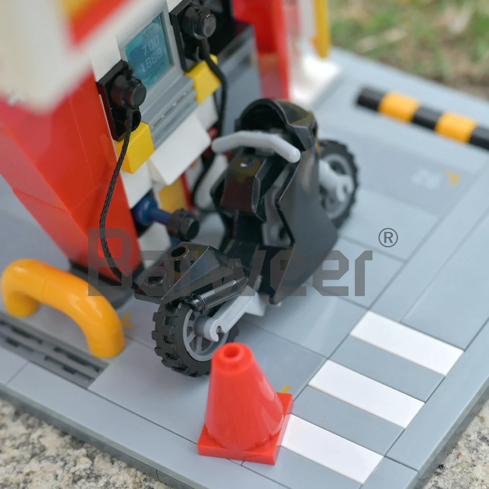 CaDA Shell Gas Station Series Creator Expert