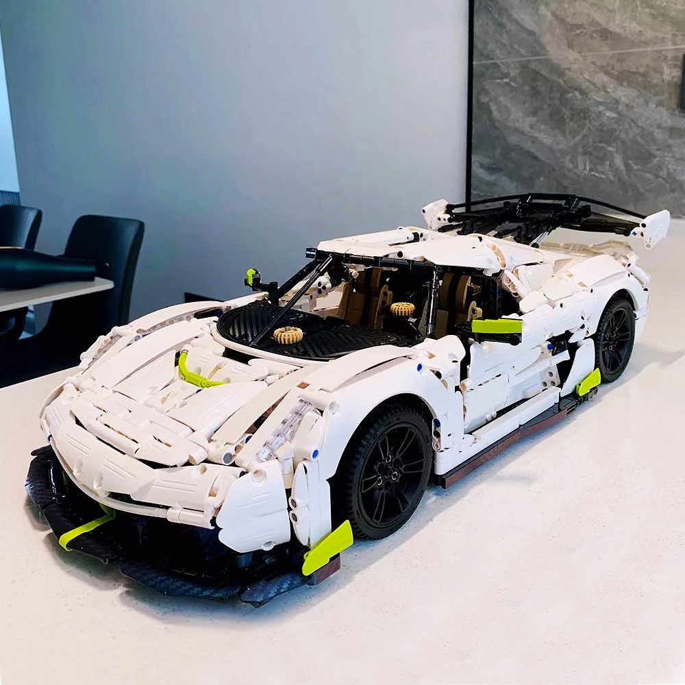 CaDa C61048 Technic Static Version 1:8 Fantasma Sports Car Building Blocks 4346pcs Bricks Toys From China Delivery.