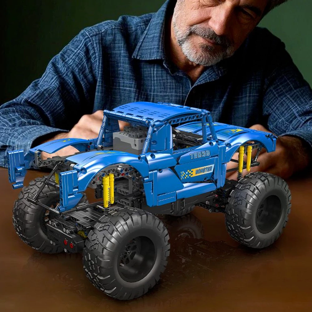 MouldKing 18039 Bigfoot Monster Truck Technic