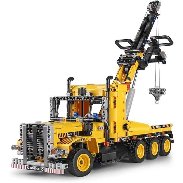 MouldKing 17011S Tow Truck Technic