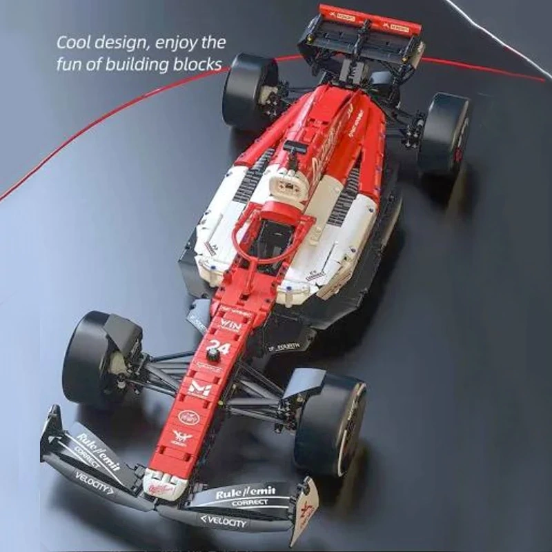 XingyaYoupin 66628 1: 8 Red And White F1 Formula Technic