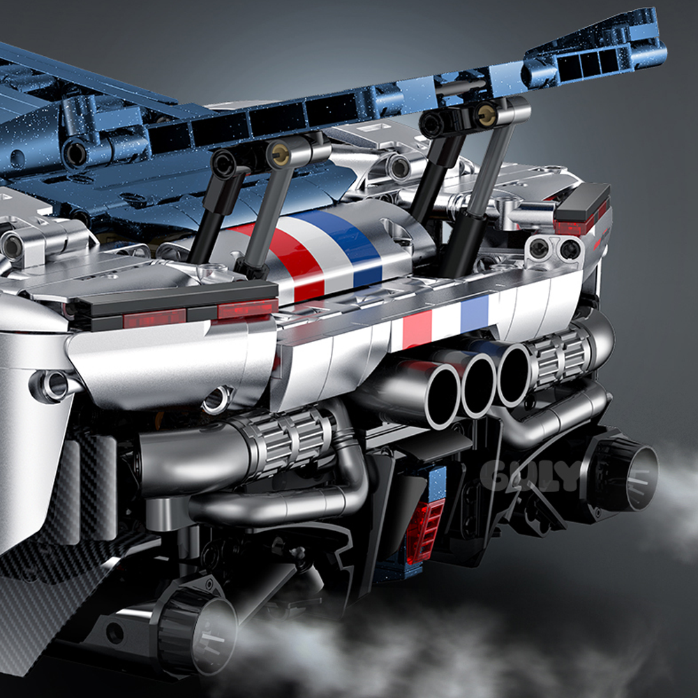 The GULY 10656 Supercar Ferrari F80 model car features a liquid atomizer at the rear to simulate exhaust fumes.