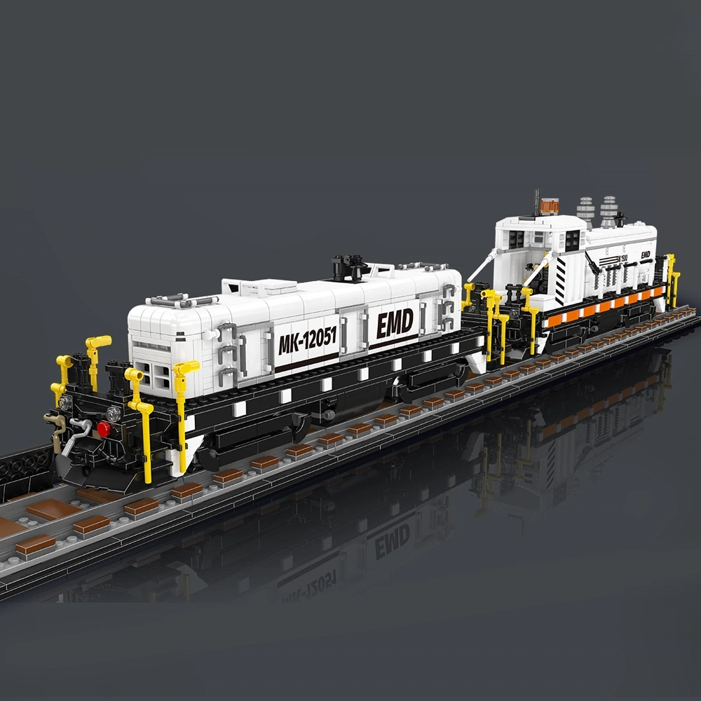 MouldKing 12051 EMO SW1500 Diesel Locomotive Technic