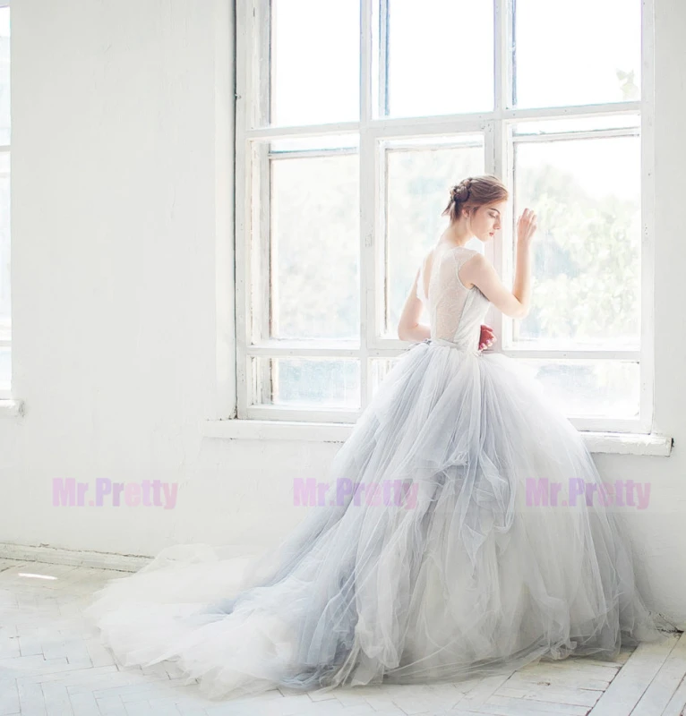 Grey Tulle Long Train Wedding Skirt 2 Pieces Bridal Gown