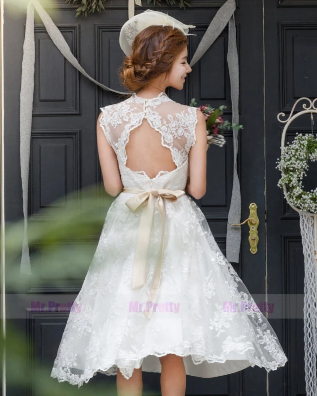 Ivory Lace Short Wedding Gown