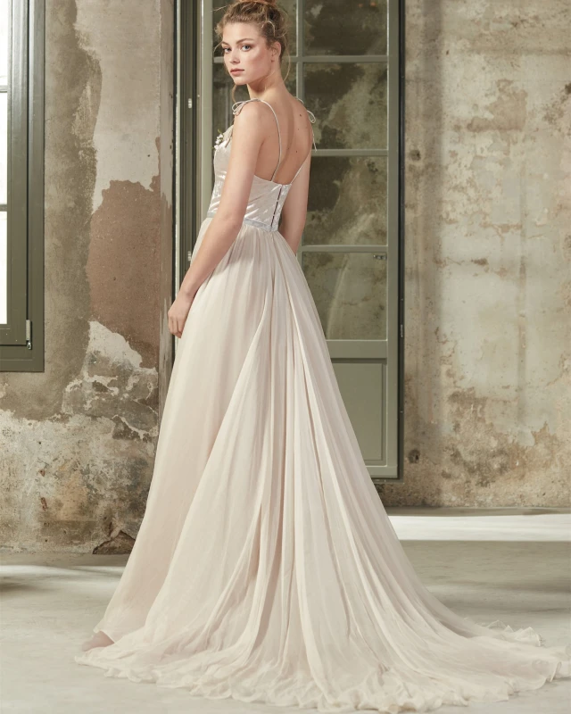 Cream Long Train  Bridal Gown