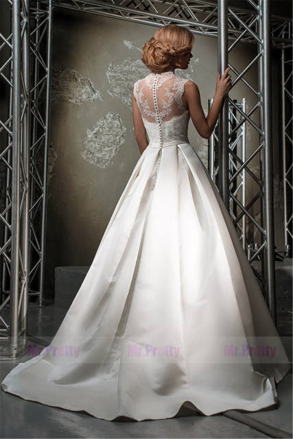 Ivory Lace Satin Wedding Ball Gown