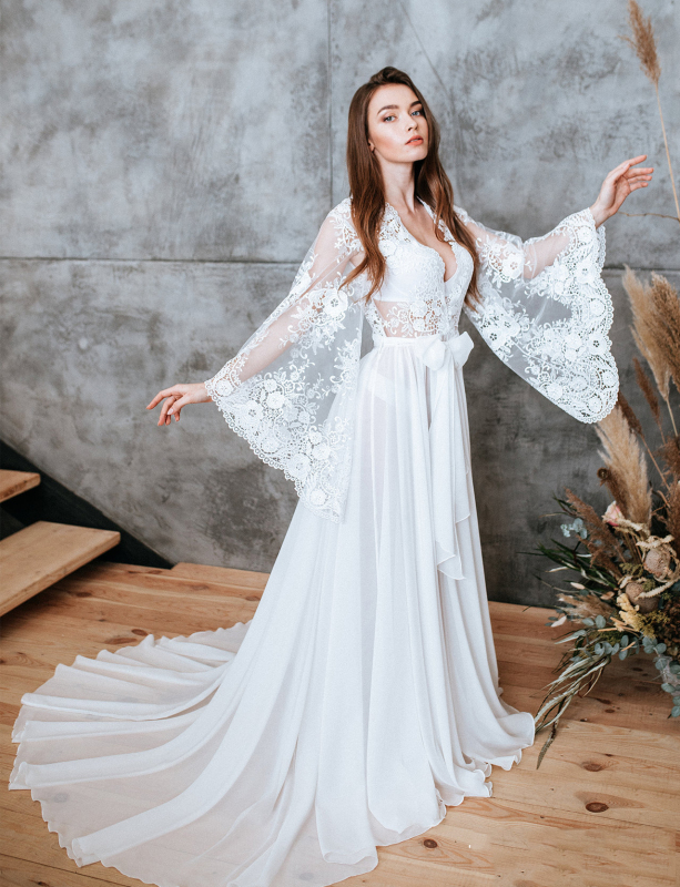 In Stock Ivory Lace Long Train Bridal Sleepwear