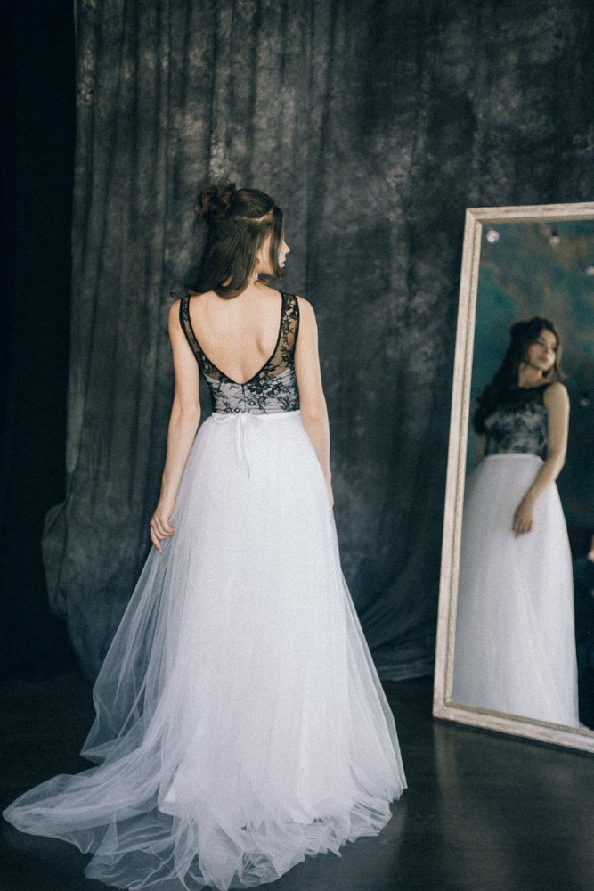 Black Lace Tulle Skirt  2 Pieces Weddng Gown