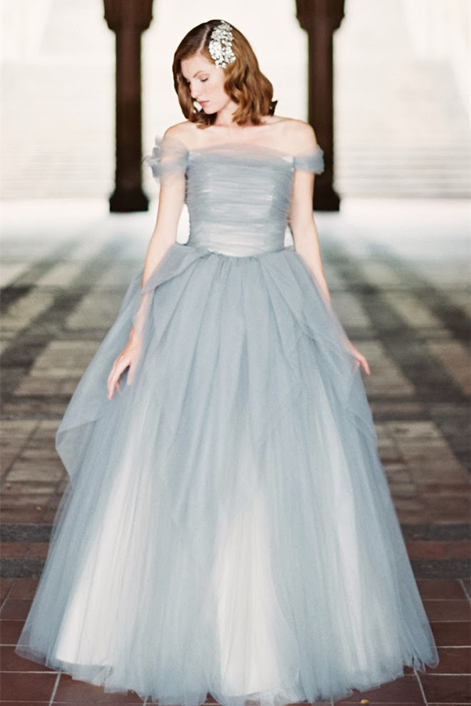 Off-shoulder Grey Blue Tulle Bridal Gown Wedding Dress
