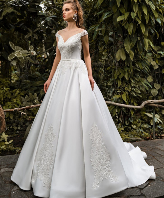 Ivory Lace Satin Bridal Gown Cathedral Wedding Dress