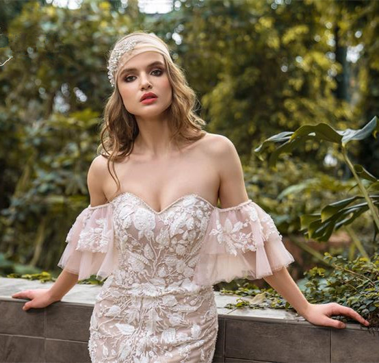 Mermaid Lace Bridal Gown Lace Up Cathedral Wedding Dress