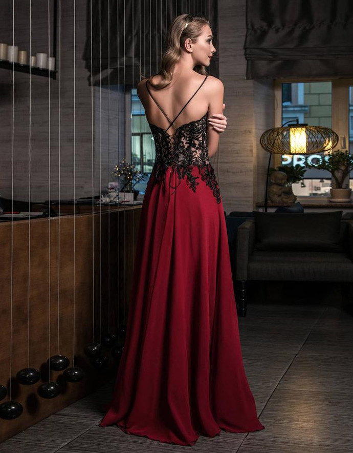 Lace Chiffon Bridal Gown Cathedral Wedding Dress