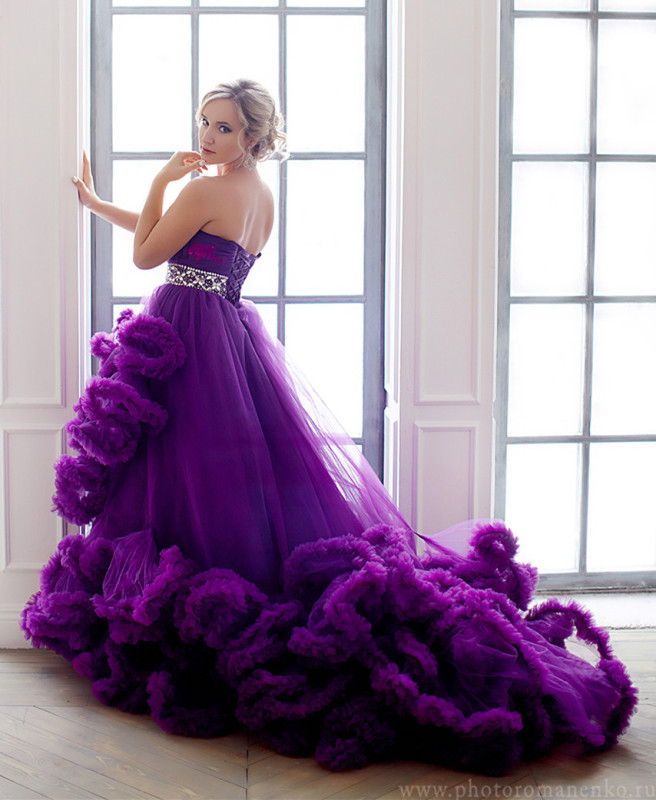 Purple Tulle Long Train Photoshoot Dress