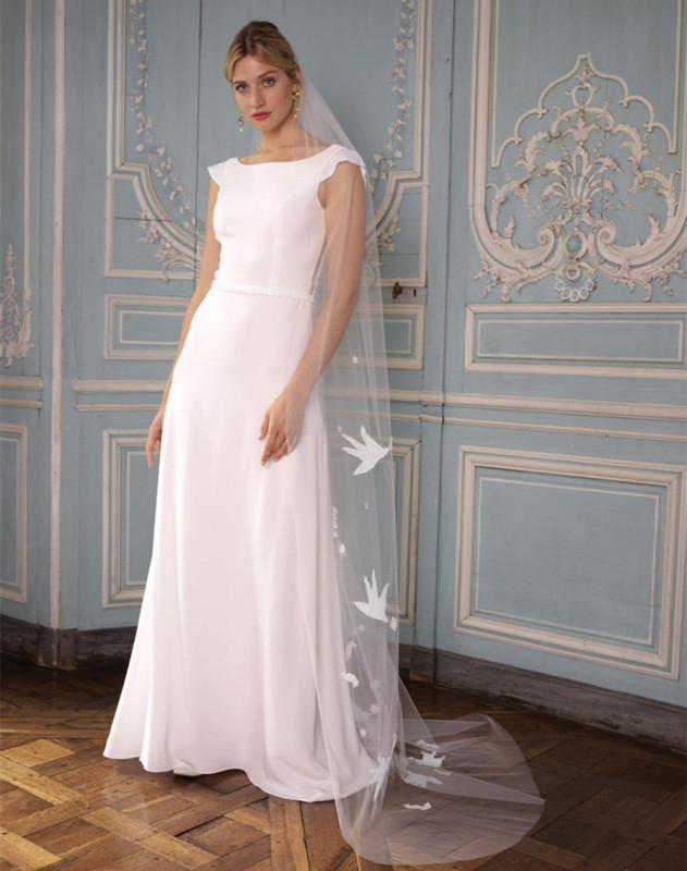Ivory Satin Short Train Bridal Gown Wedding Dress