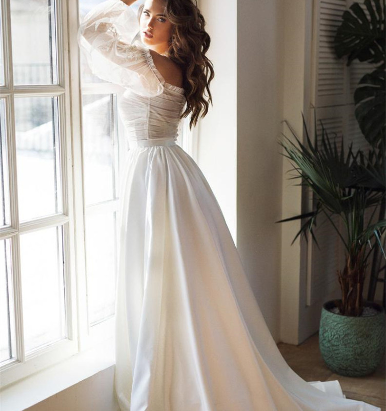 2 Pieces Off Shoulder Ivory Satin Tulle Short Train Bridal Gown Wedding Dress