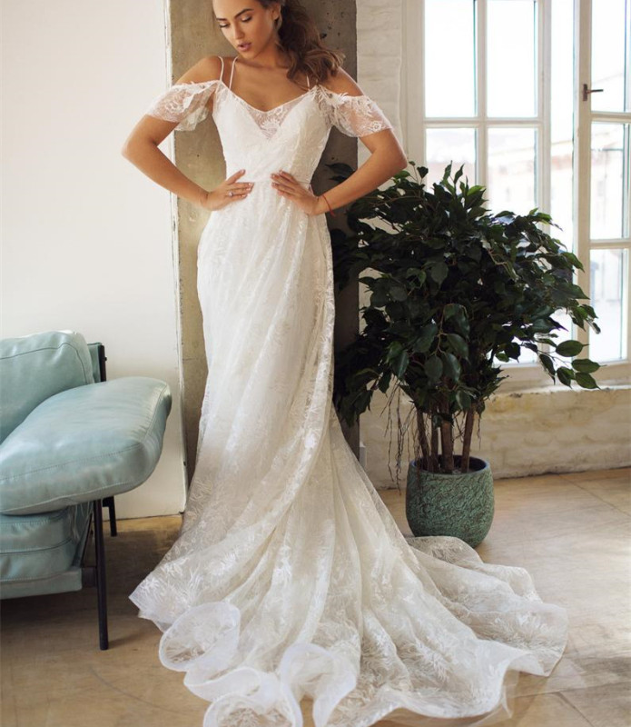 Two Pieces Ivory Lace Tulle Long Train Bridal Gown Wedding Dress