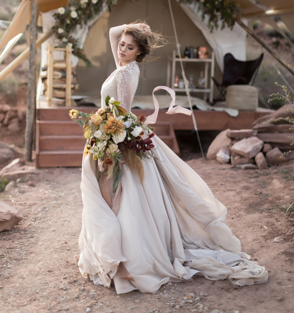 Light Grey Lace Chiffon Short Train Bridal Gown Wedding Dress