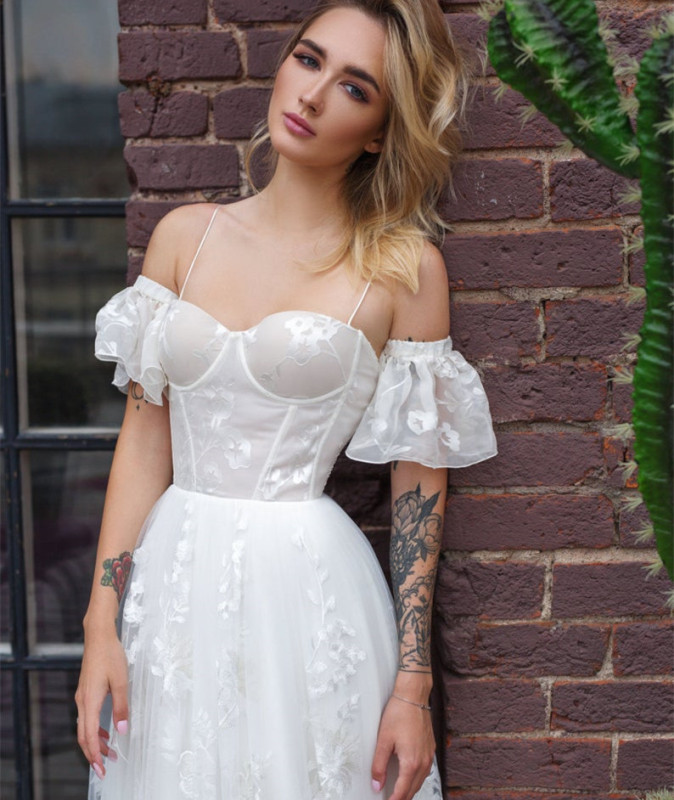 Printed Organza Short Train Bridal Gown Wedding Dress