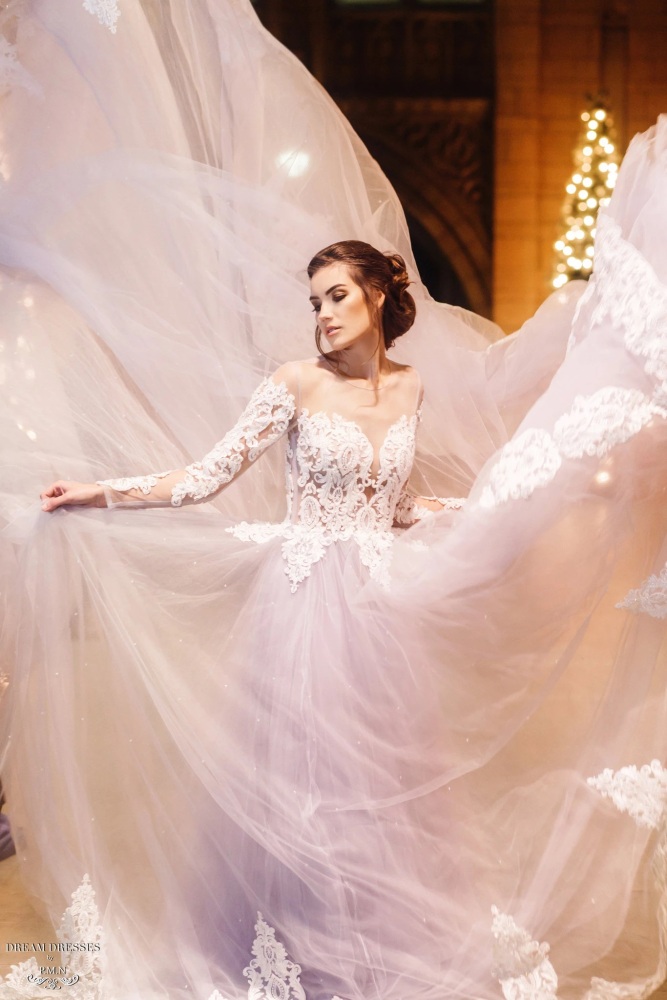Mauve/Grey Blue  Long Train Wedding Dress Bridal Gown